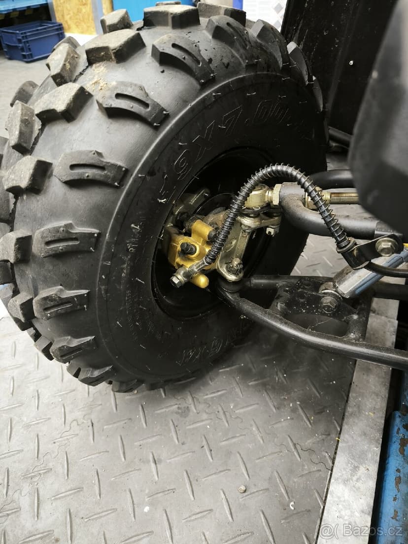 Dětská čtyřkolka