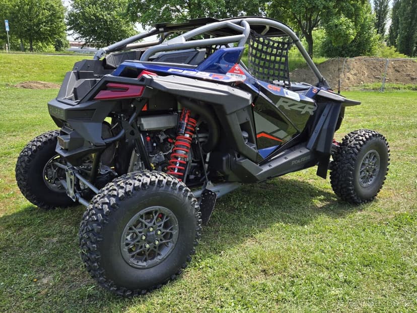 POLARIS RZR PRO R 2,0L 225 Hp