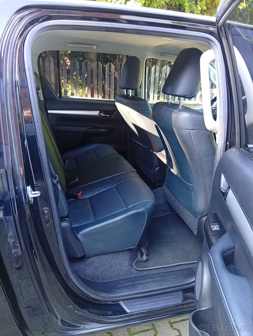 Hilux Executive 2.4 d