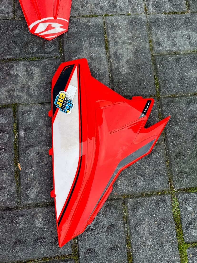 Sada plastu BETA RR 2020-2022