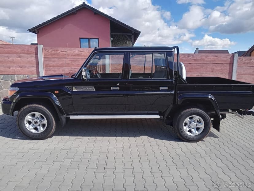 Land Cruiser 79 VDJ 4,5TD V8, 200PS, 4x4 Pick Up, NAVIGACE