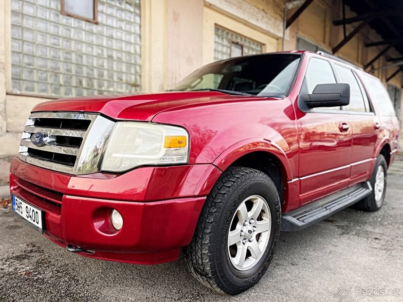 FORD EXPEDITION 5.7 V8 LPG 1.MAJITEL V ČR NOVÁ STK