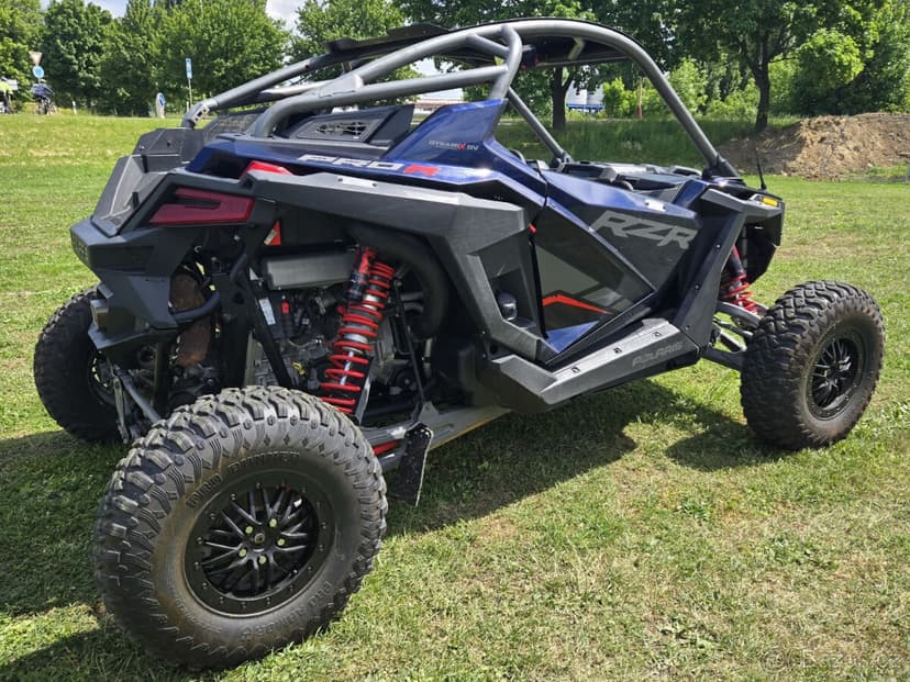POLARIS RZR PRO R 2.0l DPH