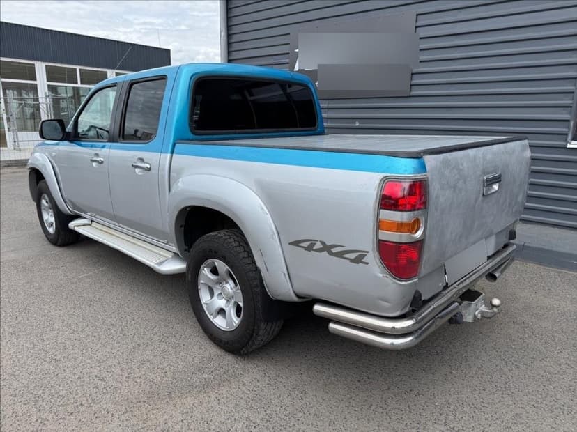 Mazda BT-50 2,5 (2008)