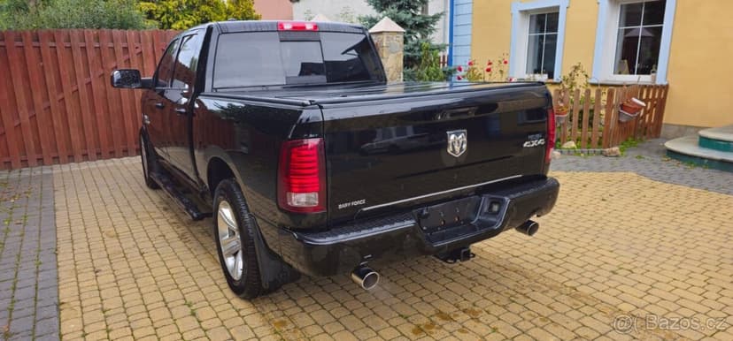 Dodge Ram 1500 Sport 2014 5.7 hemi 4x4