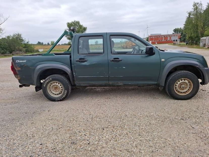 Isuzu D-Max 2.5 Diesel 100kw 4x4 Pick Up Model 2011