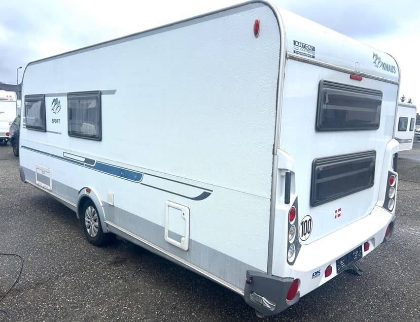 Karavan Knaus Sport 500 QDK, PALANDY, MOVER, PODLAHOVÉ TOPEN