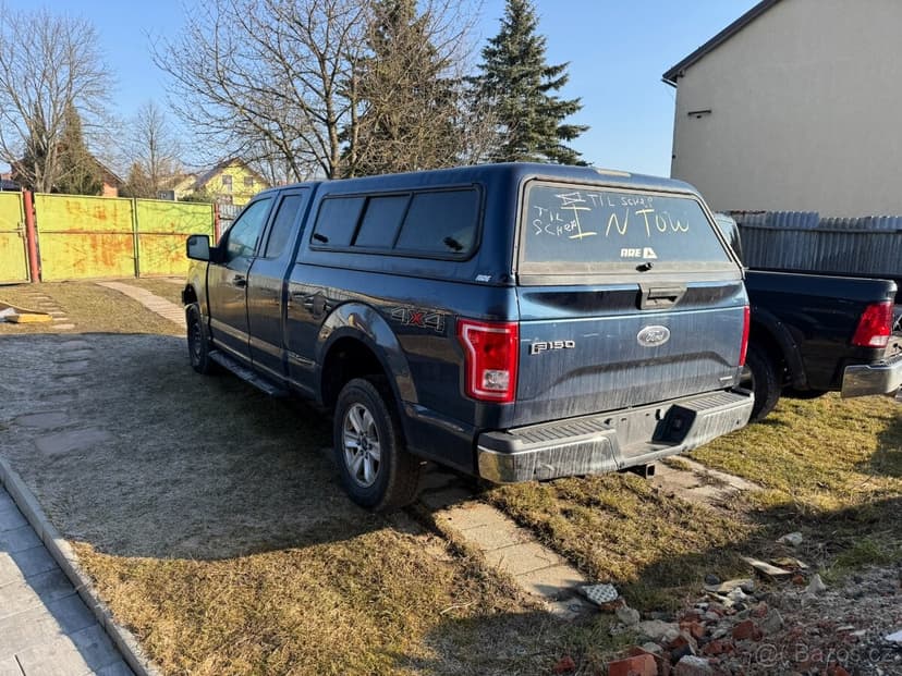 Ford F-150 XLT 5.0 v8 2015 4x4 již v ČR