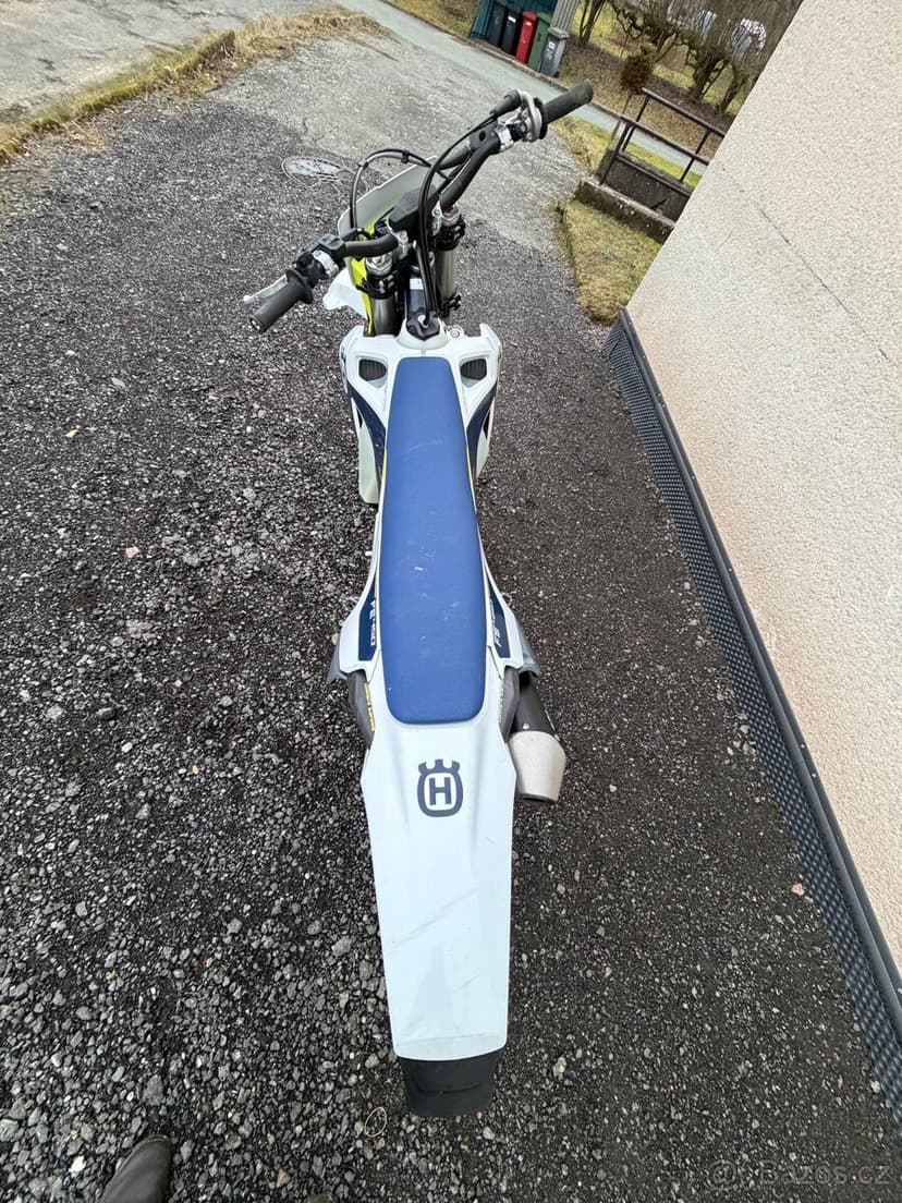 Husqvarna FE 450 (2020) – zánovní stav, pouze 663 km