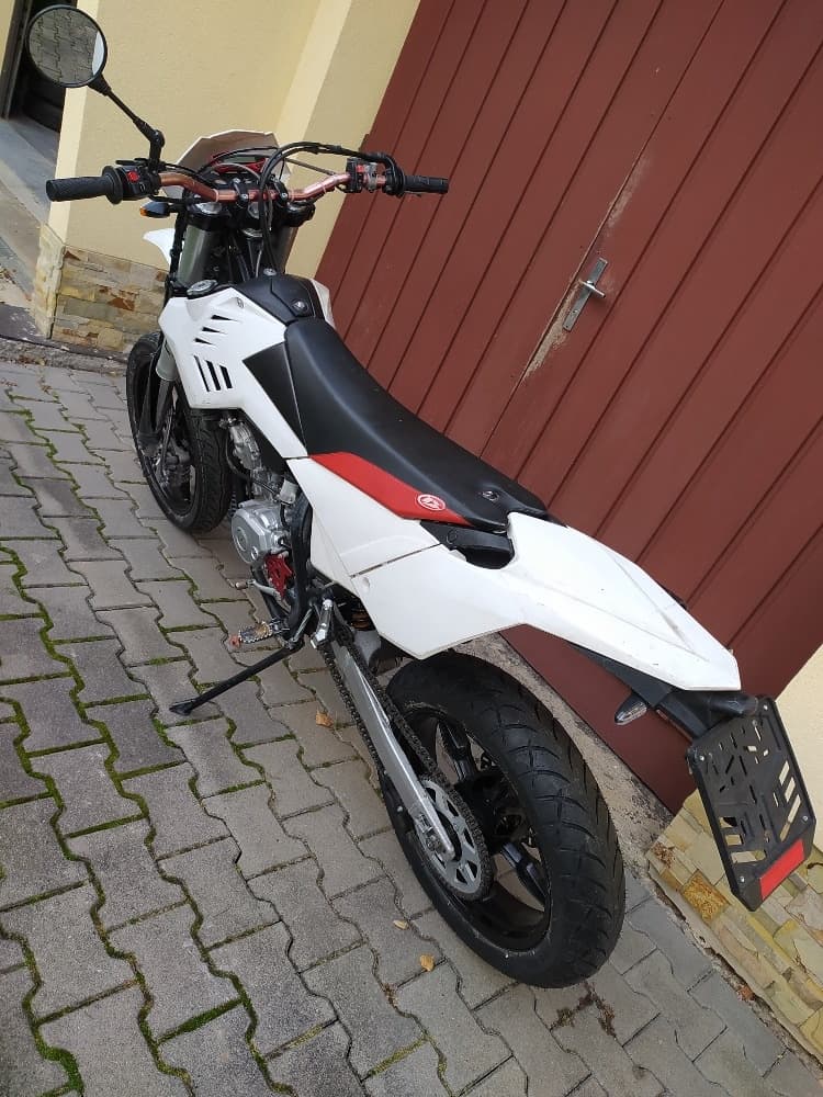 Beta RR Motard 125