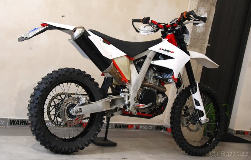 AJP PR5 250 Enduro - VÝPRODEJ