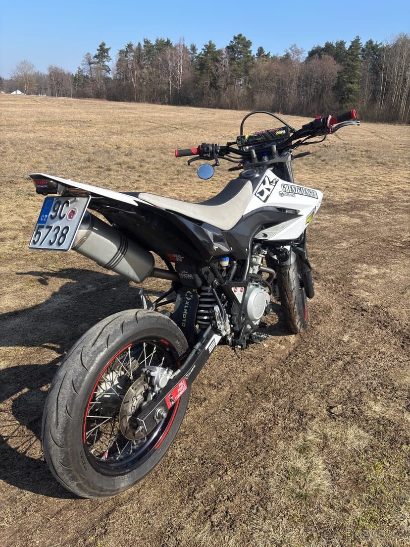 Yamaha wr 125x 2010 (150ccm kit)