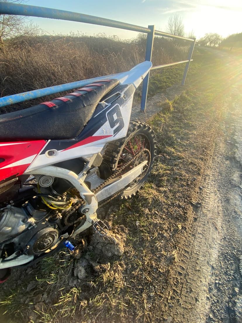 husqvarna cr 125 (144) 2010 2t