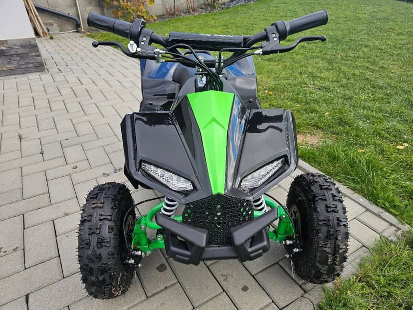 Dětská čtyřkolka