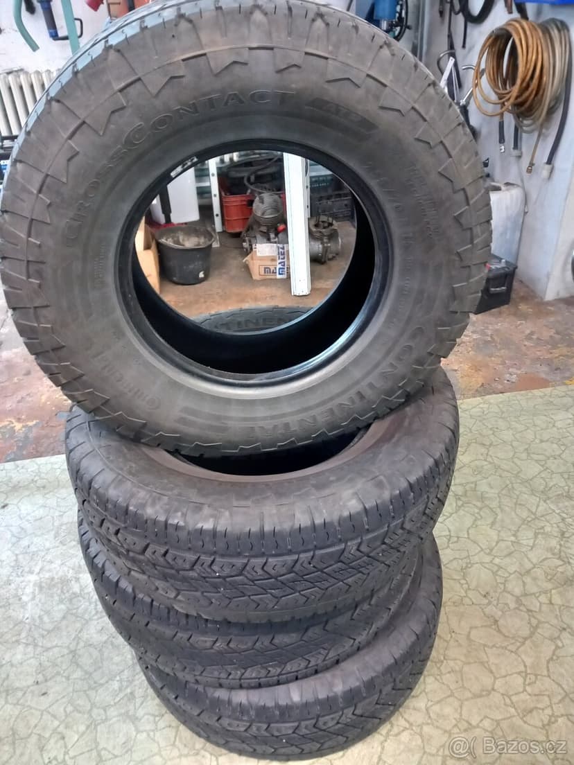 Pneu SUV 255/70/15 sada 1000kc