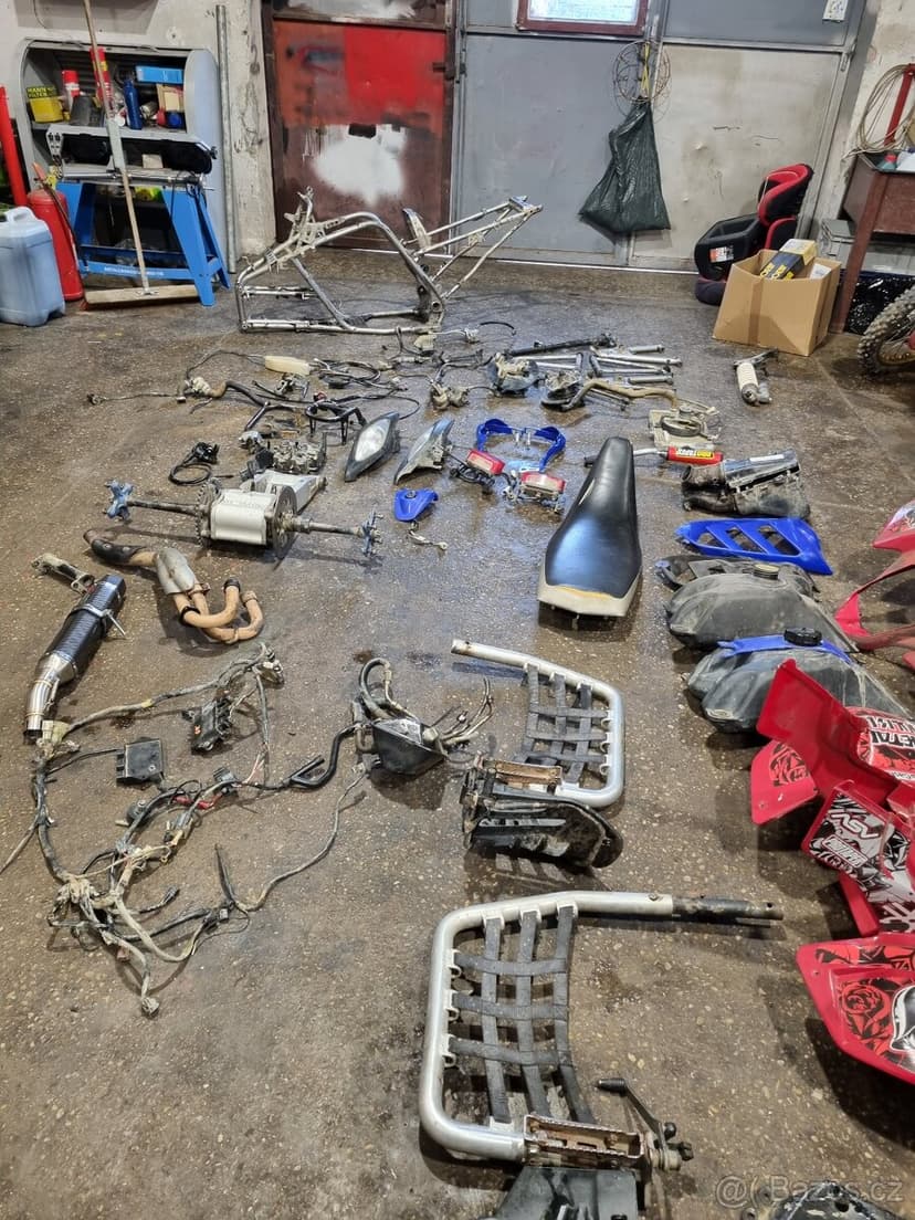 Yamaha raptor 660 díly