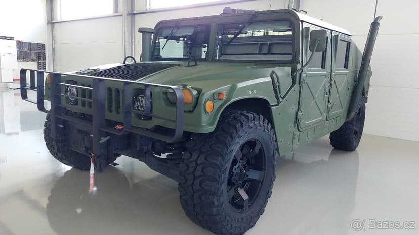Hummer H1 / HMMWV slant back