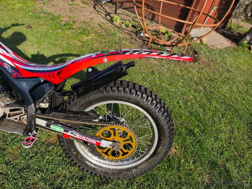 Trial Šlapačka Beta 80