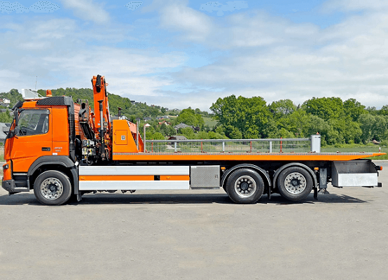 VOLVO FMX 450 6x2 - odtahovka s hydraulickou rukou