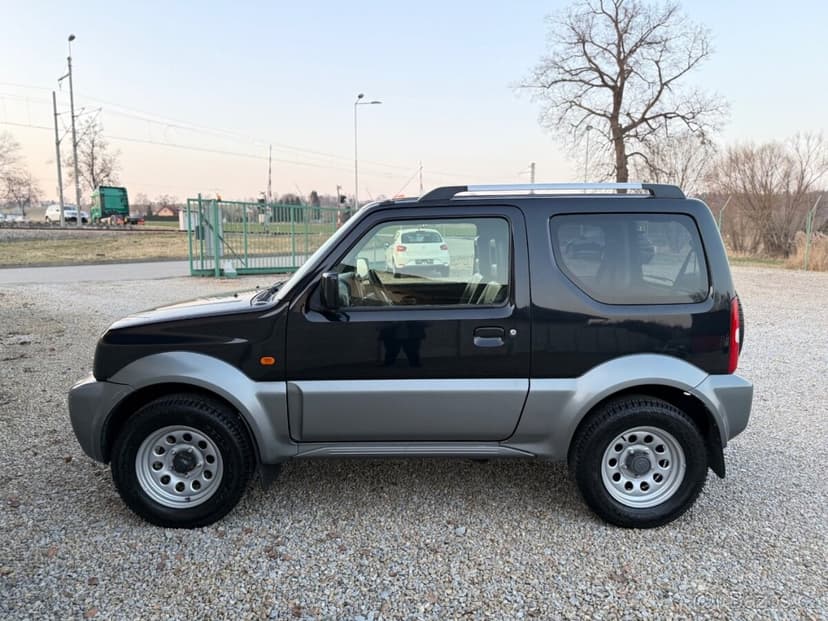 Suzuki Jimny 1.3 i 63KW SE 4x4