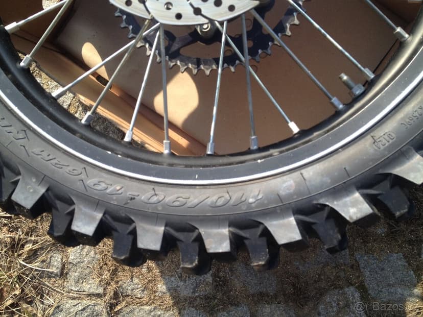 Yamaha YZF 250-zadní kolo