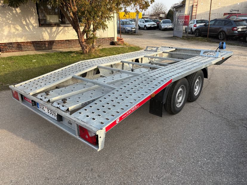 Přepravník na auta TEMARED 2700 ,odpočet DPH.