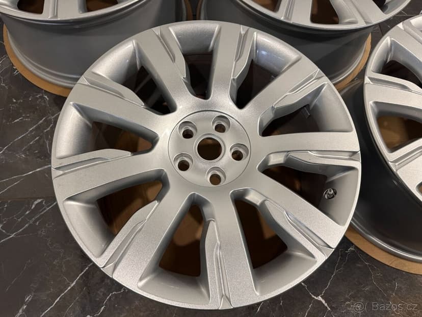 original alu kola Range r21 5x120 Rover Sport