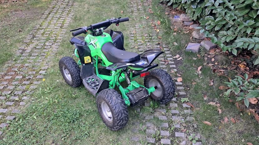 Elektrická čtyřkolka Hecht 51060 Green