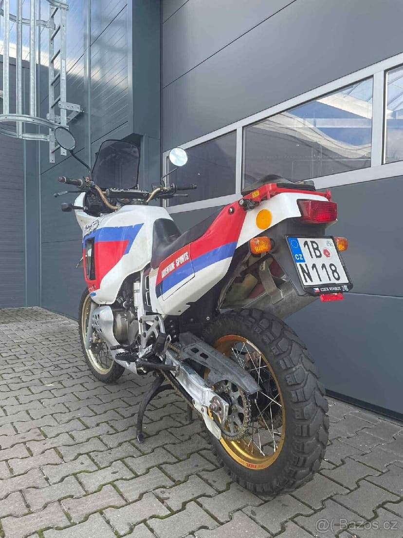 Honda Africa Twin 750 Adventure sports
