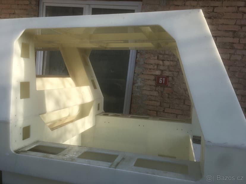 NÁSTAVBA PRACOVNÍ - OBYTNÁ  PICKUP - CAMPER NOVÝ