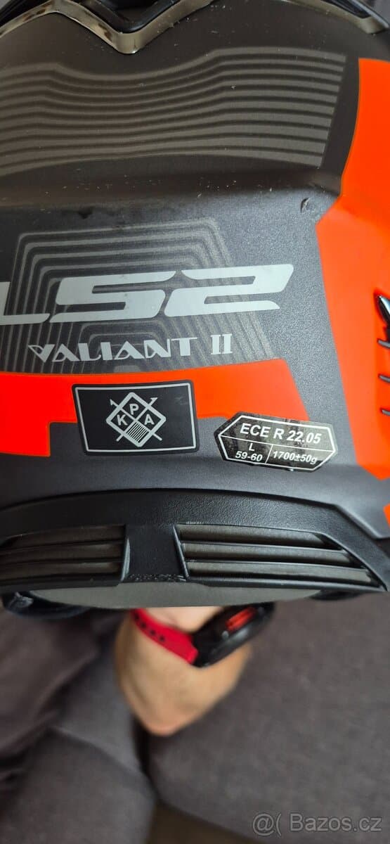 Helma LS2 a kanister na 4kolku