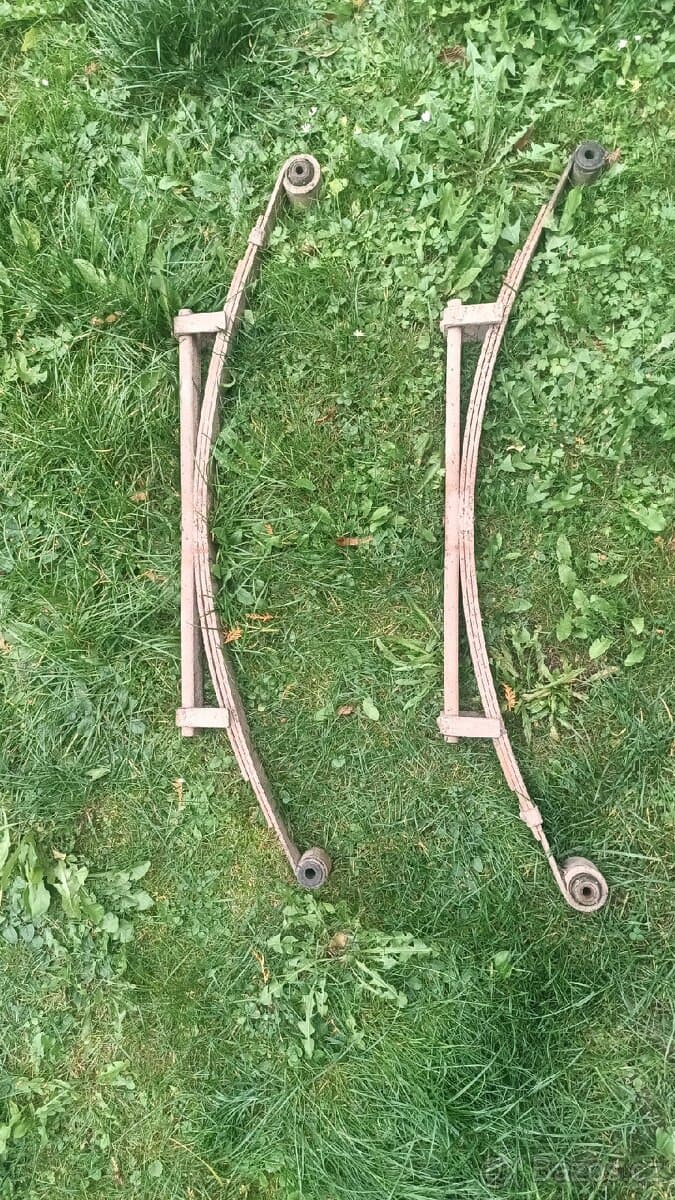 Odpružení a tlumeni na Suzuki Samurai