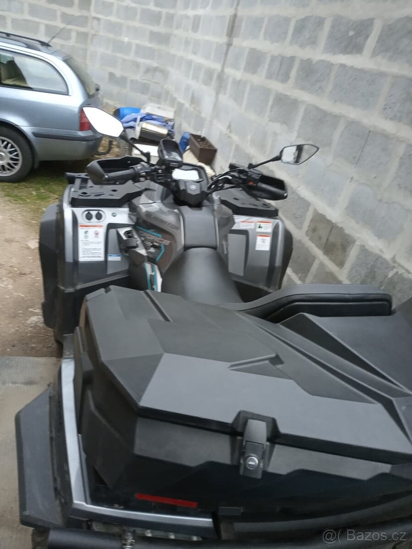 Dobrý pomocník k domu a v lese