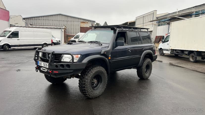 Nissan Patrol Y61 2.8