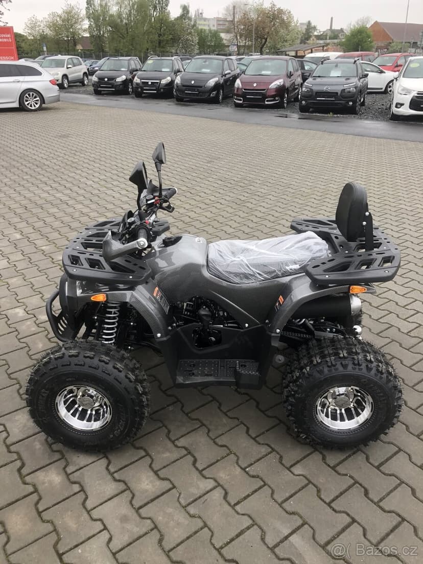 Dětská čtyřkolka Piranha Veyron 125cc 1G8 - Carbon
