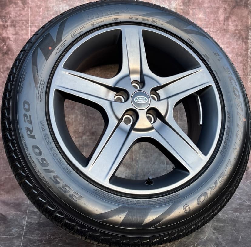 Originální alu kola Land Rover Defender 255/60R20