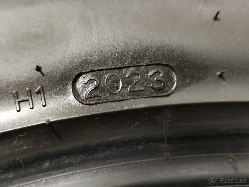 Zimní gumy Hankook Winter i cept evo 3x. 265/50 R20