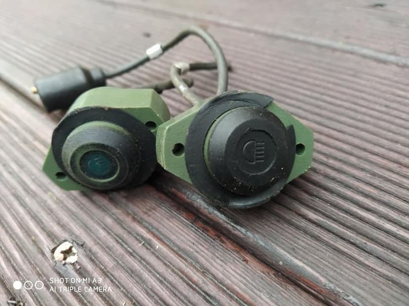 Pozice, světla, kontrolky  Humvee Hummer H1