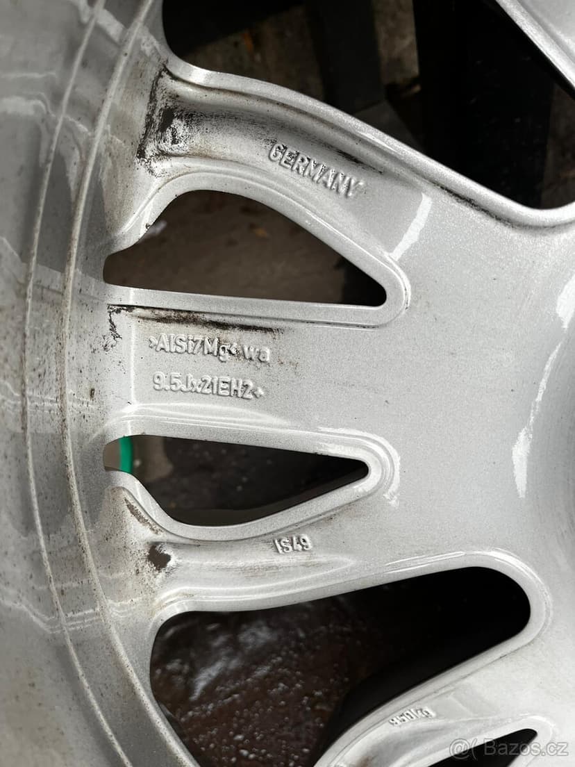 ALU KOLA originál 9,5Jx 22 na RANGE ROVER