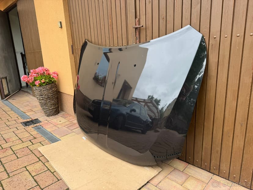 Kapota na DODGE Durango