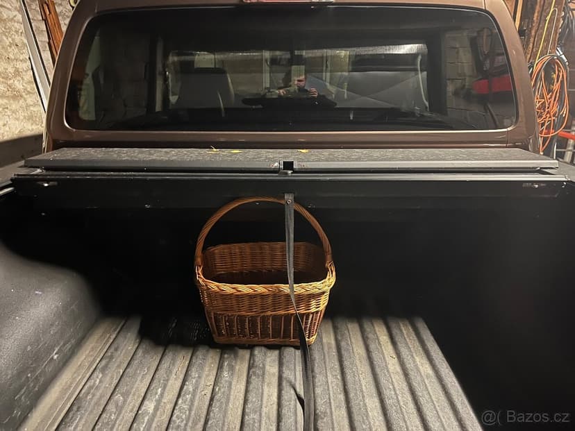 Amarok hardtop roleta výměna