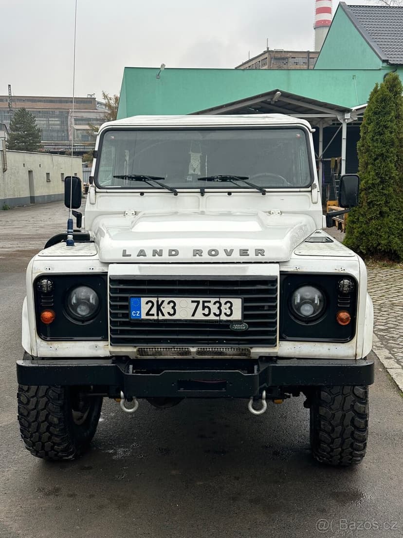 LAND ROVER DEFENDER 110 TD4