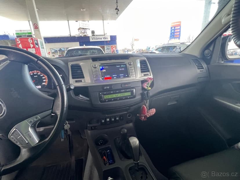 Toyota Hilux 3.0 D4 automat