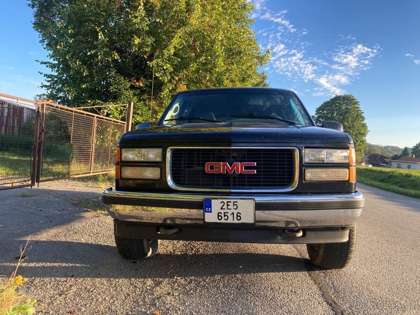 GMC Yukon 5.7 V8 automat 4x4 LPG / tažné 3t