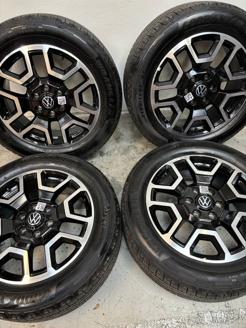 Alu kola Vw Amarok Good Year 255/55/20 Nová Sada