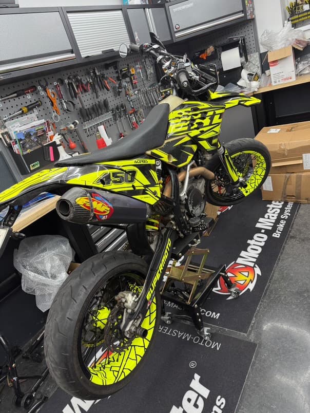 KTM EXC 450 SUPERMOTO