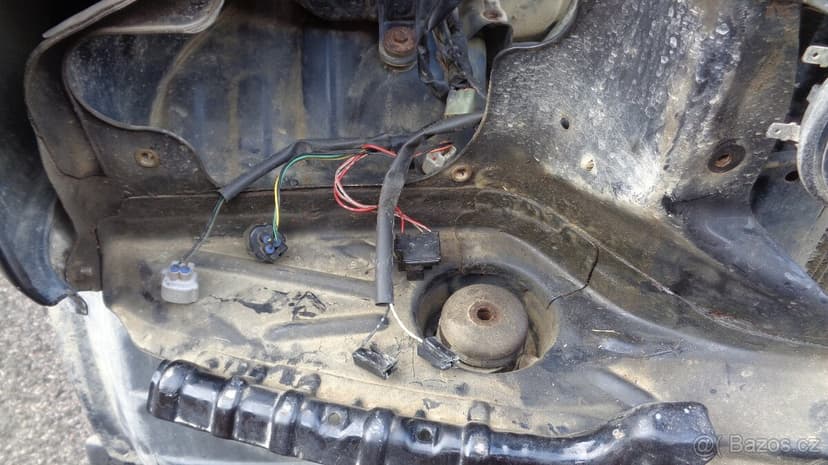 Suzuki Jimny diely karoserie na ND