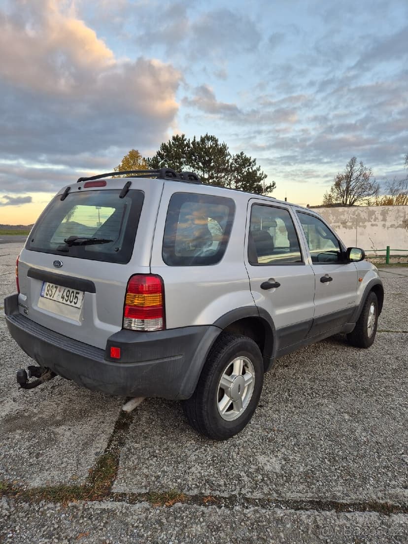 4x4 offroad Ford Maverick