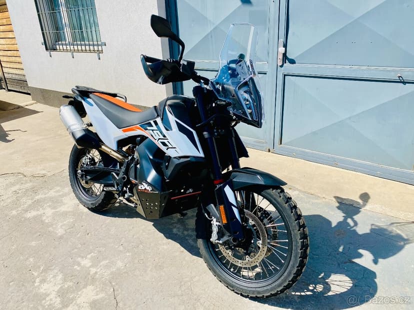 KTM 790 Adventure Ohlins, možnost splátek a protiúčtu