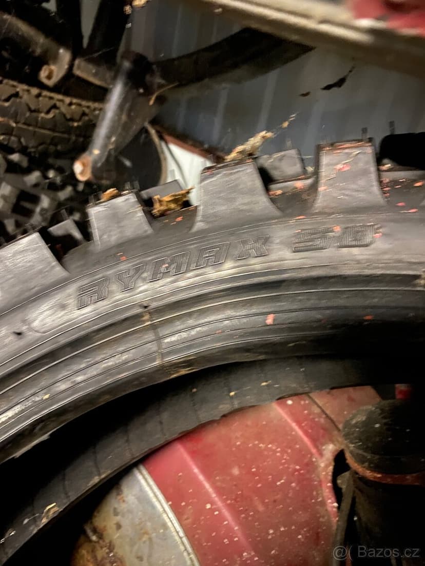 Pneunatiky na motorku